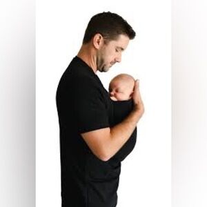 Lalabu Dad Shirt Carrier in Black